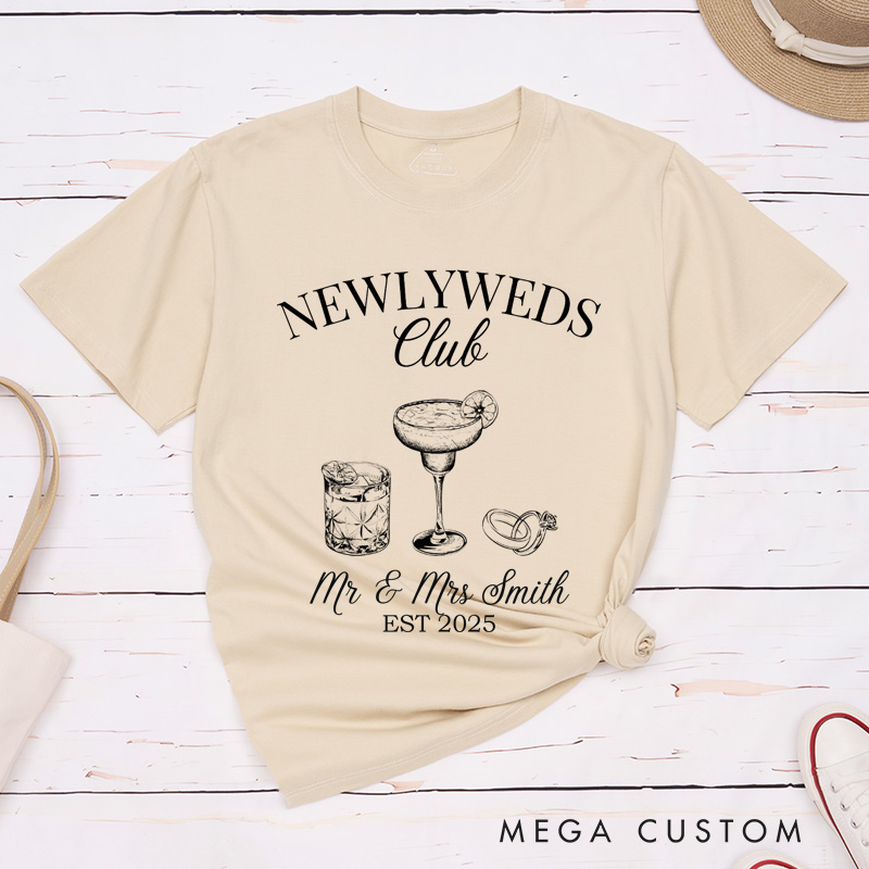 Personalized Rustic Newlyweds Club with Cocktails Mr and Mrs Wedding Couple Classic T-Shirt
