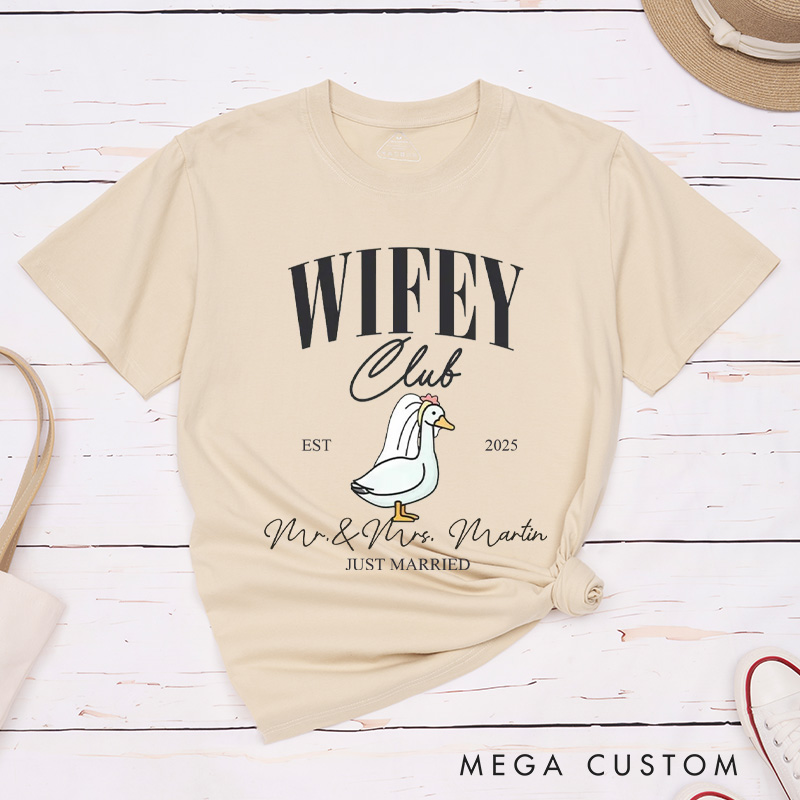 Personalized Just Married Husband and Wife Clubs Wedding Couple Classic T-Shirt