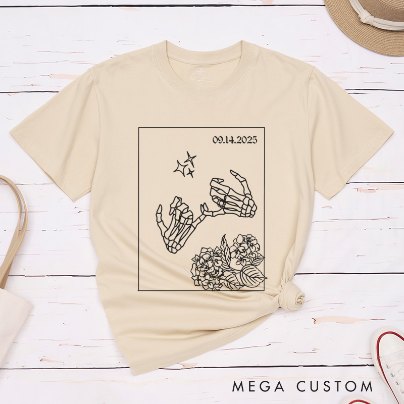 Personalized Unique Skeleton Finger Hooks and Floral Wedding Couple Classic T-Shirt