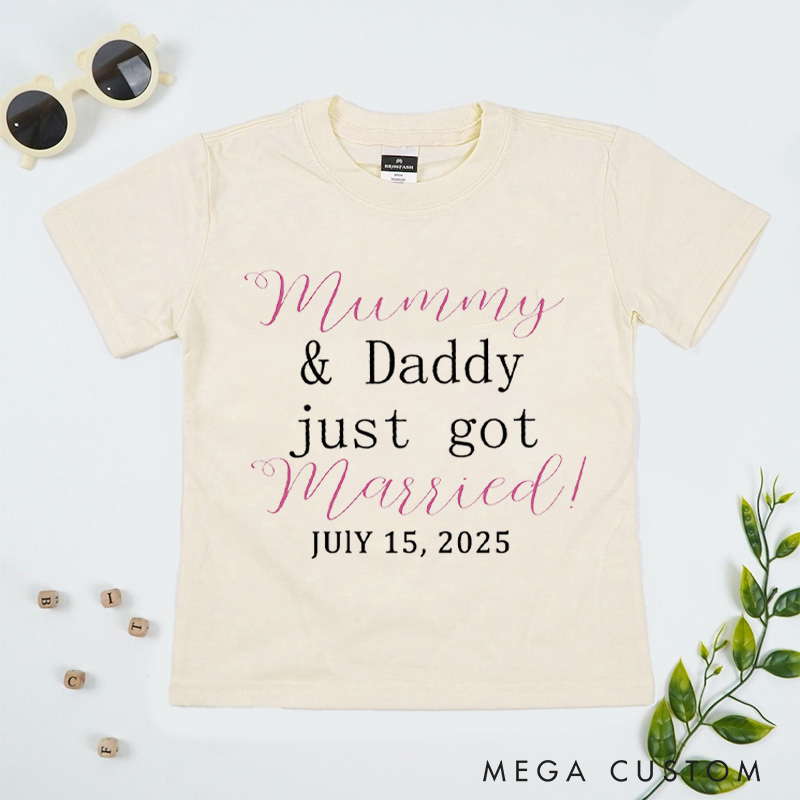 Personalized Mummy & Daddy Just Got Married Flower Girl T-Shirt 