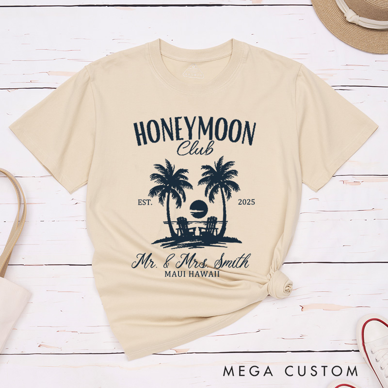 Personalized Vintage Tropical Honeymoon Club with Sunset Matching Honeymoon Couple Classic T-Shirt