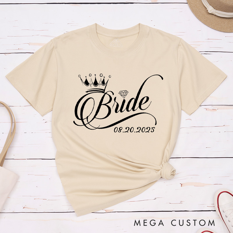 Personalized Regal Bride and Groom with Crowns and Date Matching Wedding Couple Classic T-Shirt