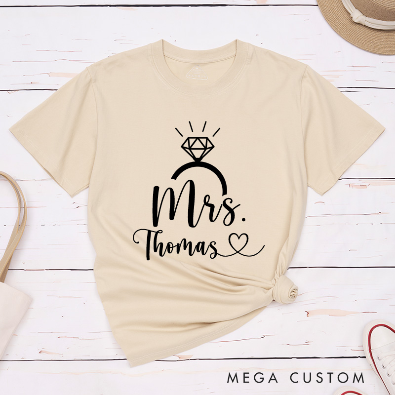 Personalized Elegant Mr and Mrs with Diamond Ring Wedding Couple Classic T-Shirt
