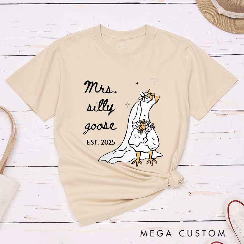 Personalized Funny Mr and Mrs Silly Goose Matching Wedding Couple Classic T-Shirt