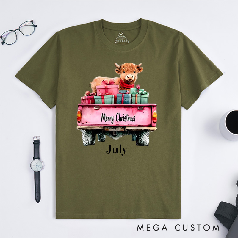 Personalized Pet Lover Pink Christmas Highland Cow T-Shirt