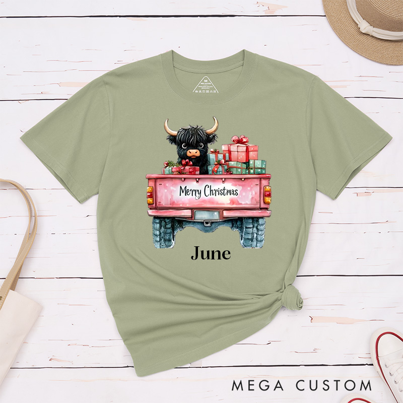 Personalized Pet Lover Pink Christmas Highland Cow T-Shirt