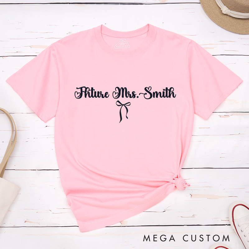 Personalized Romantic Future Mrs. Design with Heart and Bow Fiancee Engagement Fiancée Classic T-Shirt