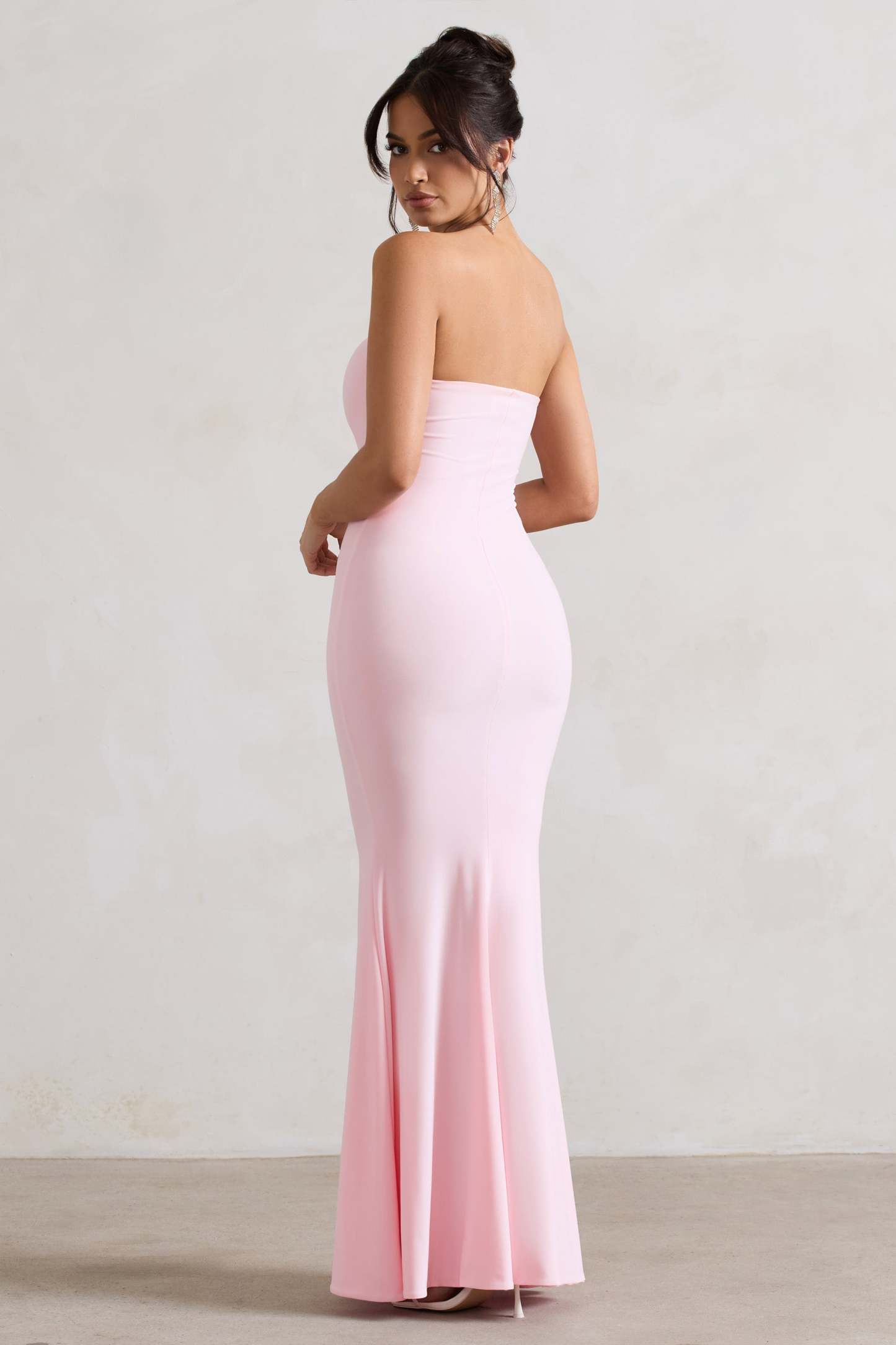 WB_CC_HR_CL129967117-CeremonyPinkBandeauFishtailMaxiDress10