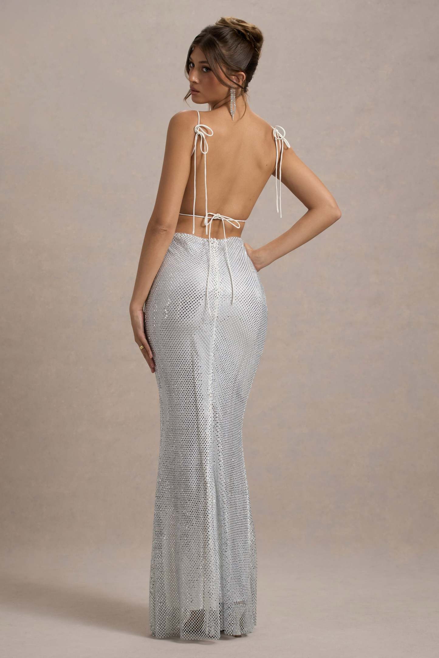 WB_CL135029013-QuartzSilverEmbellishedSquare-NeckOpen-BackMaxiDress12