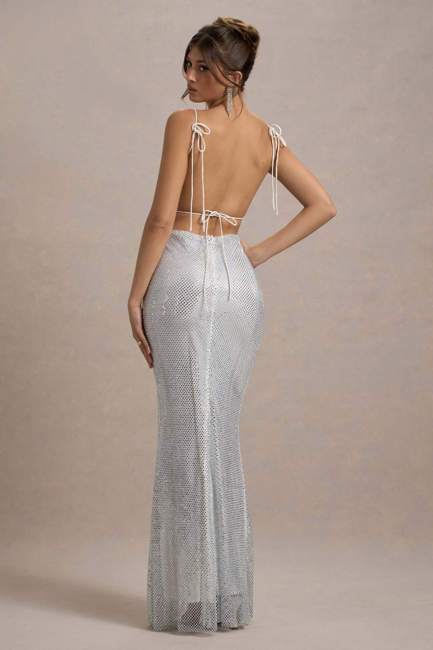 WB_CL135029013-QuartzSilverEmbellishedSquare-NeckOpen-BackMaxiDress12