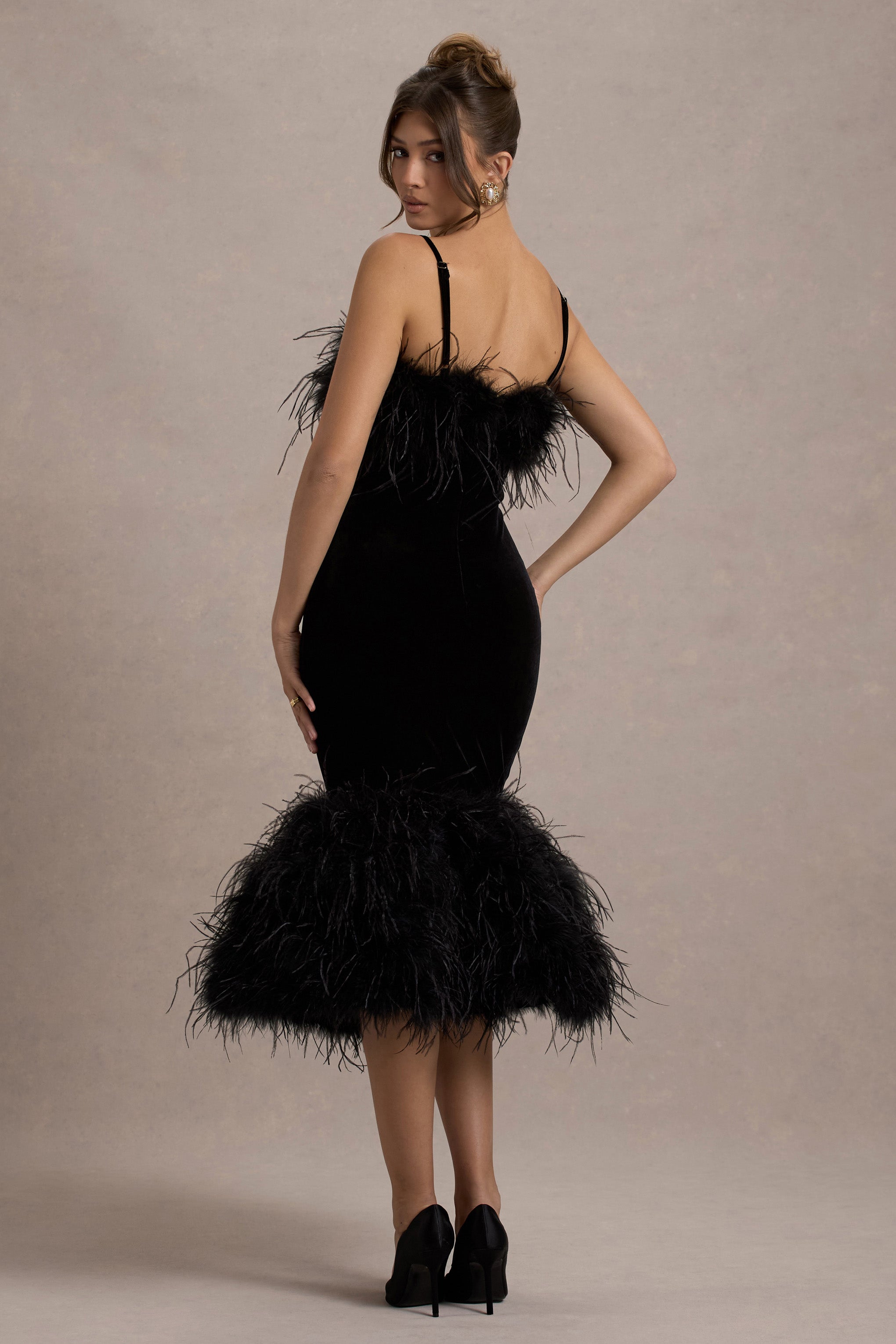 WB_CL135127002-KalenaBlackVelvetFeatherTrimMidiDress12