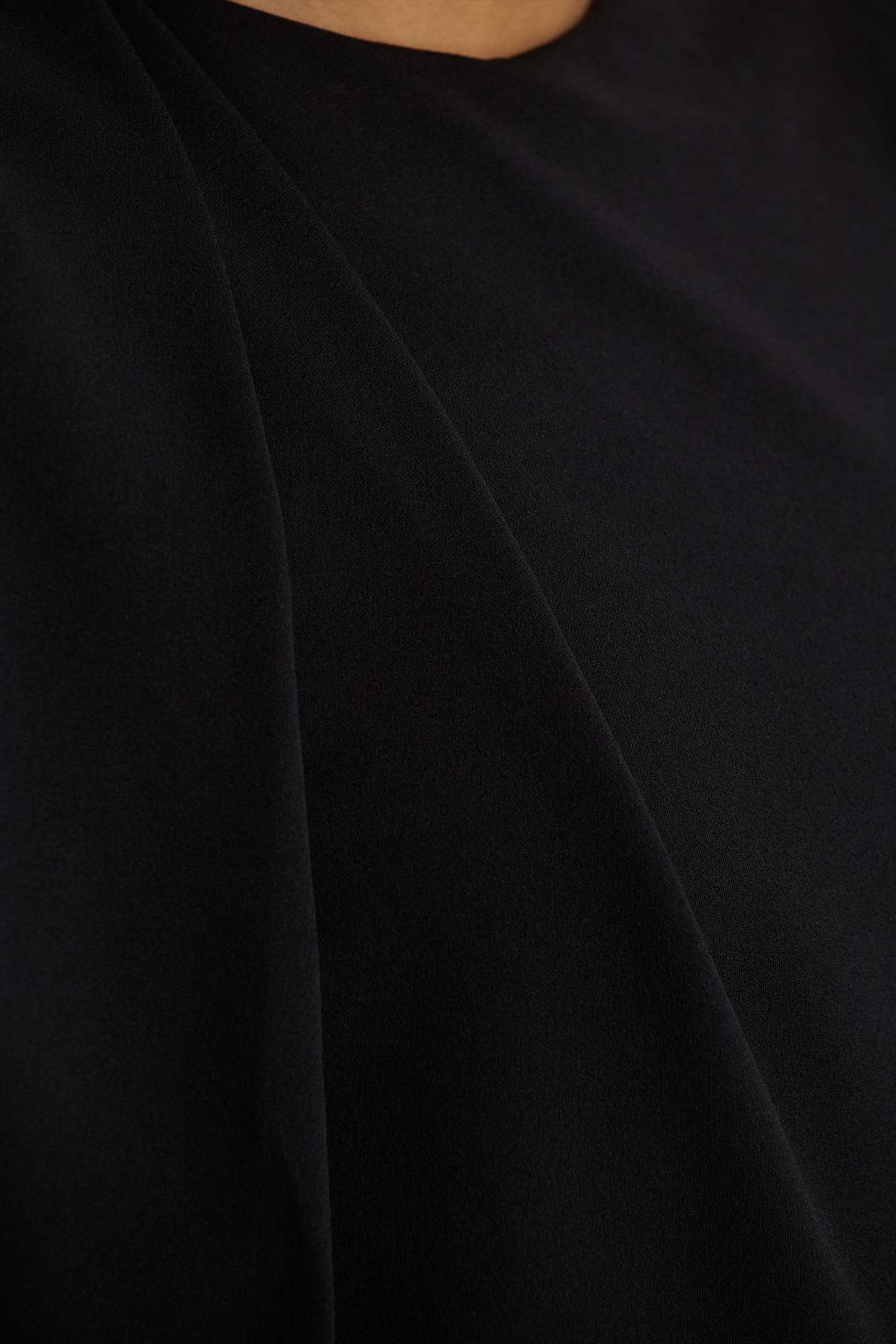 uploaded_image_5_aee4u