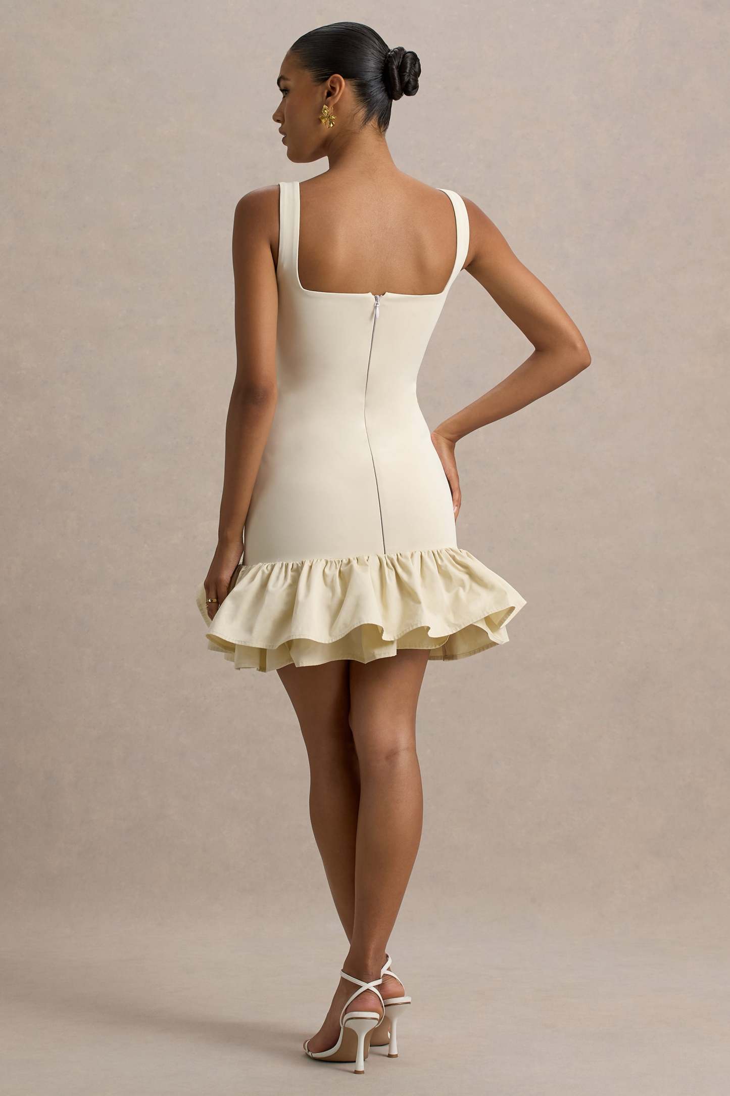 uploaded_image_5_vr7wv