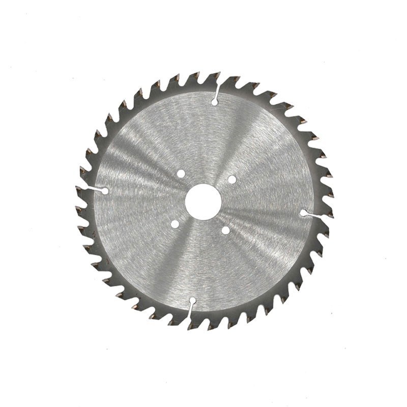 Savklinge til plæneklipper