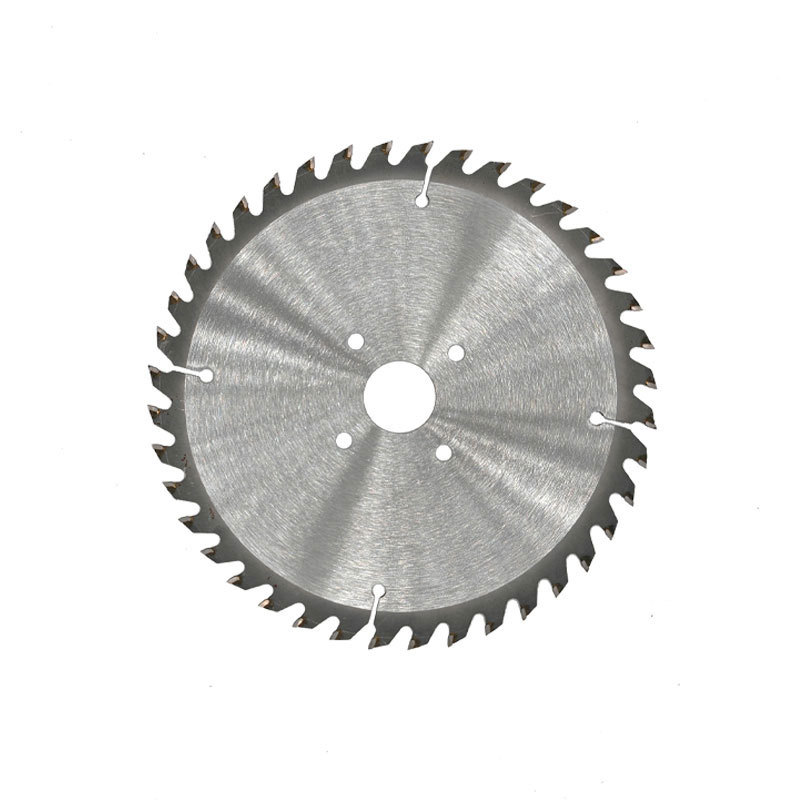 Savklinge til plæneklipper