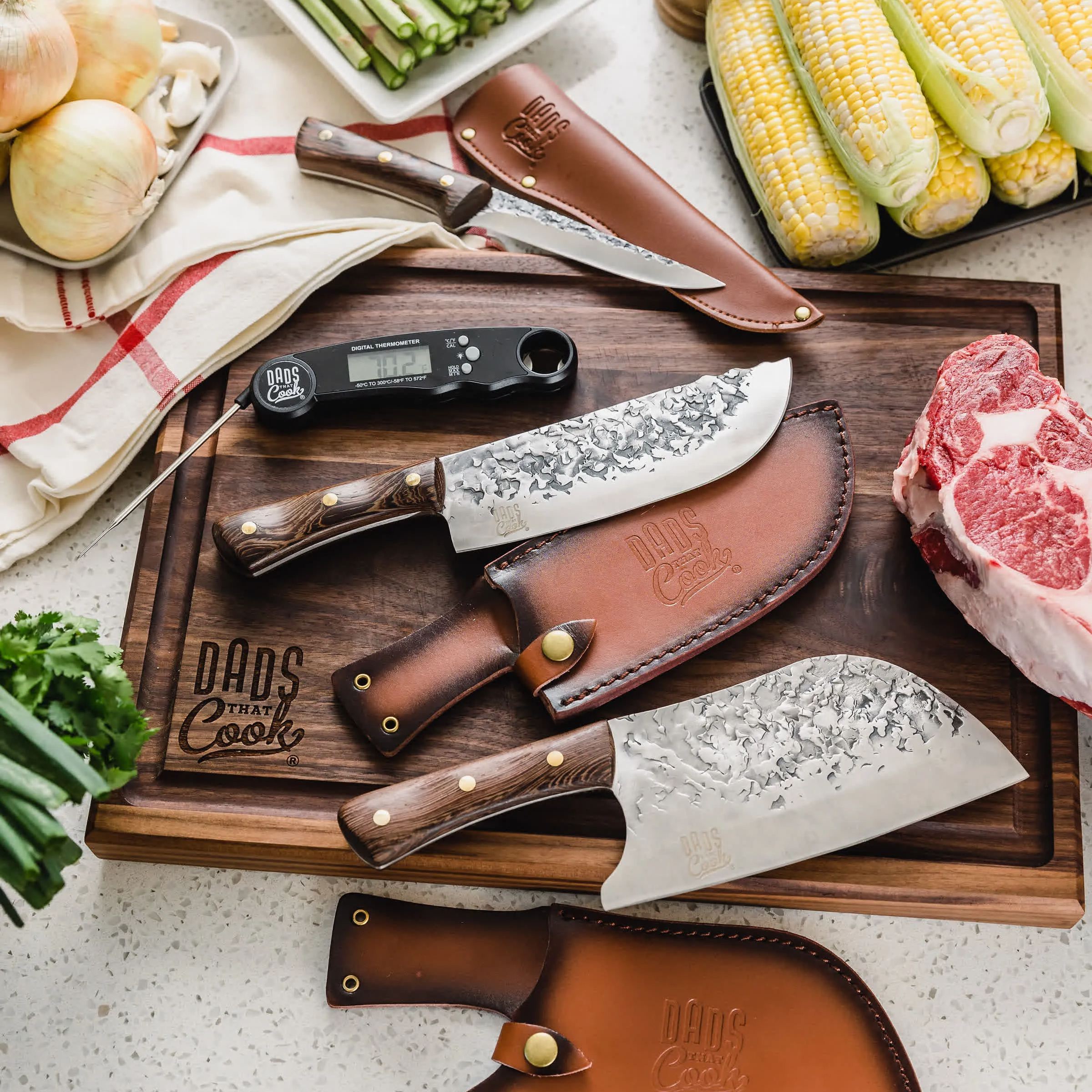 4 части, швейцарски кулинарни инструменти с дамаскски рисунък - подходящи за къмпинг на открито и домашно ползване.