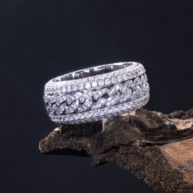 Rotatable Cuban Ring in White Gold
