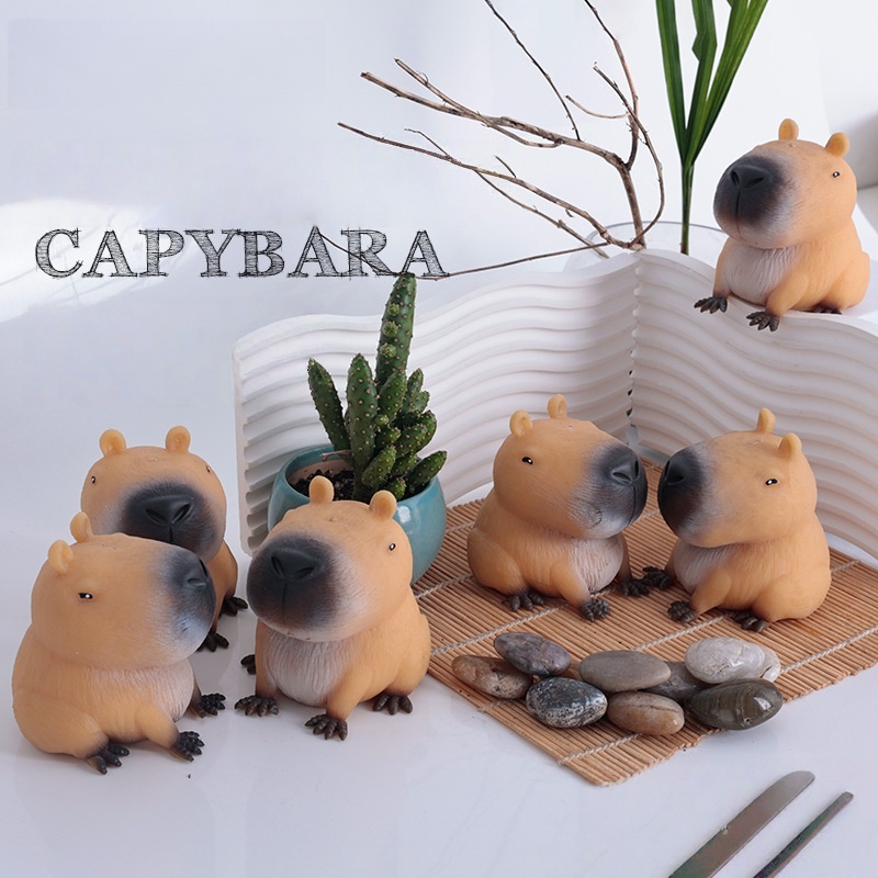 🤗 Capybara Squeeze Toy