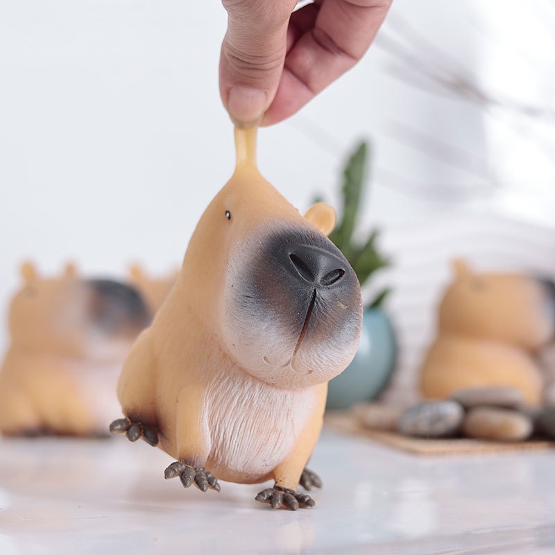 🤗 Capybara Squeeze Toy