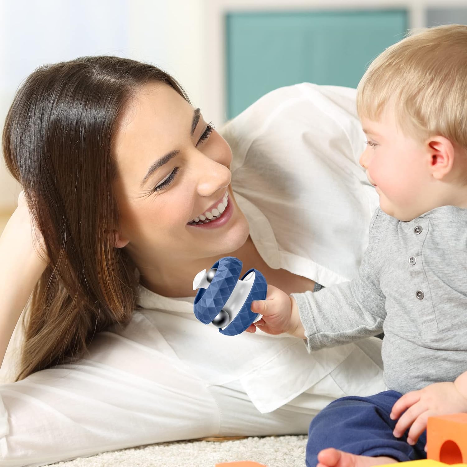 Ball-bearing track ball 