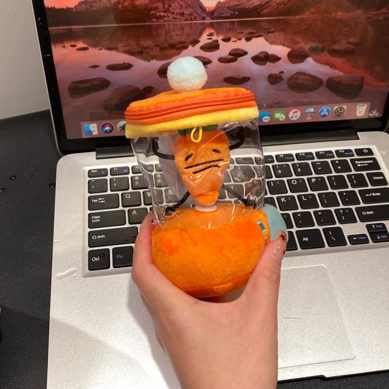 🥕 Carrot Juicer Plush Toy