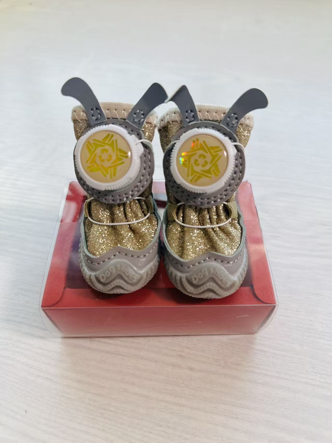 🌟🌟Cool Pet Flashlight for Nighttime Dog Walks and Anti-Loss Shoe Lights