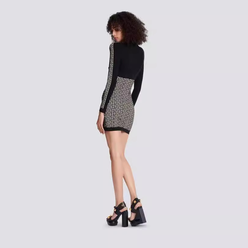 Black & White Geometric Monogram Bodycon Dress – Long Sleeve Zip Front Mini Dress BA351