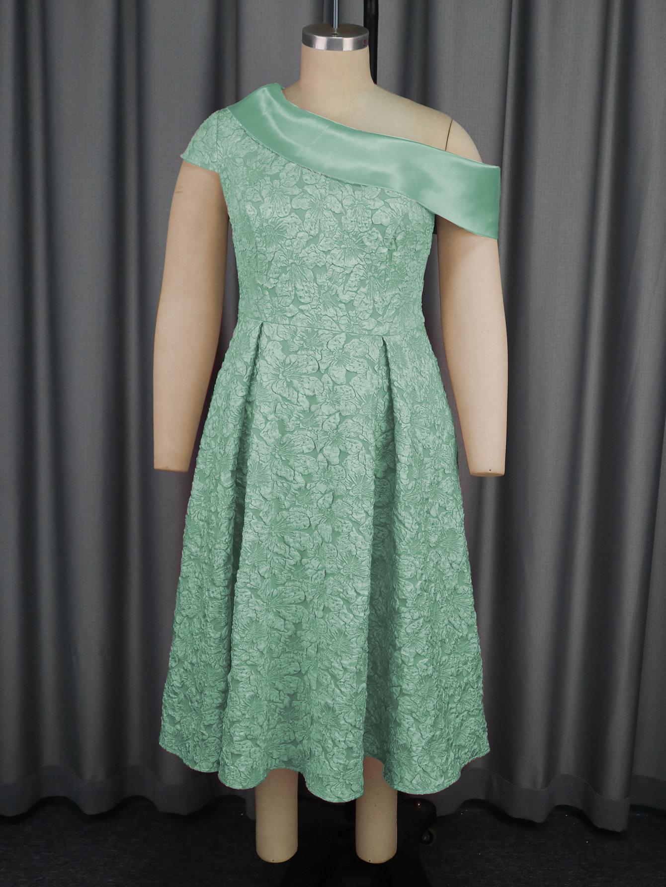 Plus-Sizes  One-Shoulder A-Line Cocktail Dress - Formal Wear AM040830	-UGENA FASHION