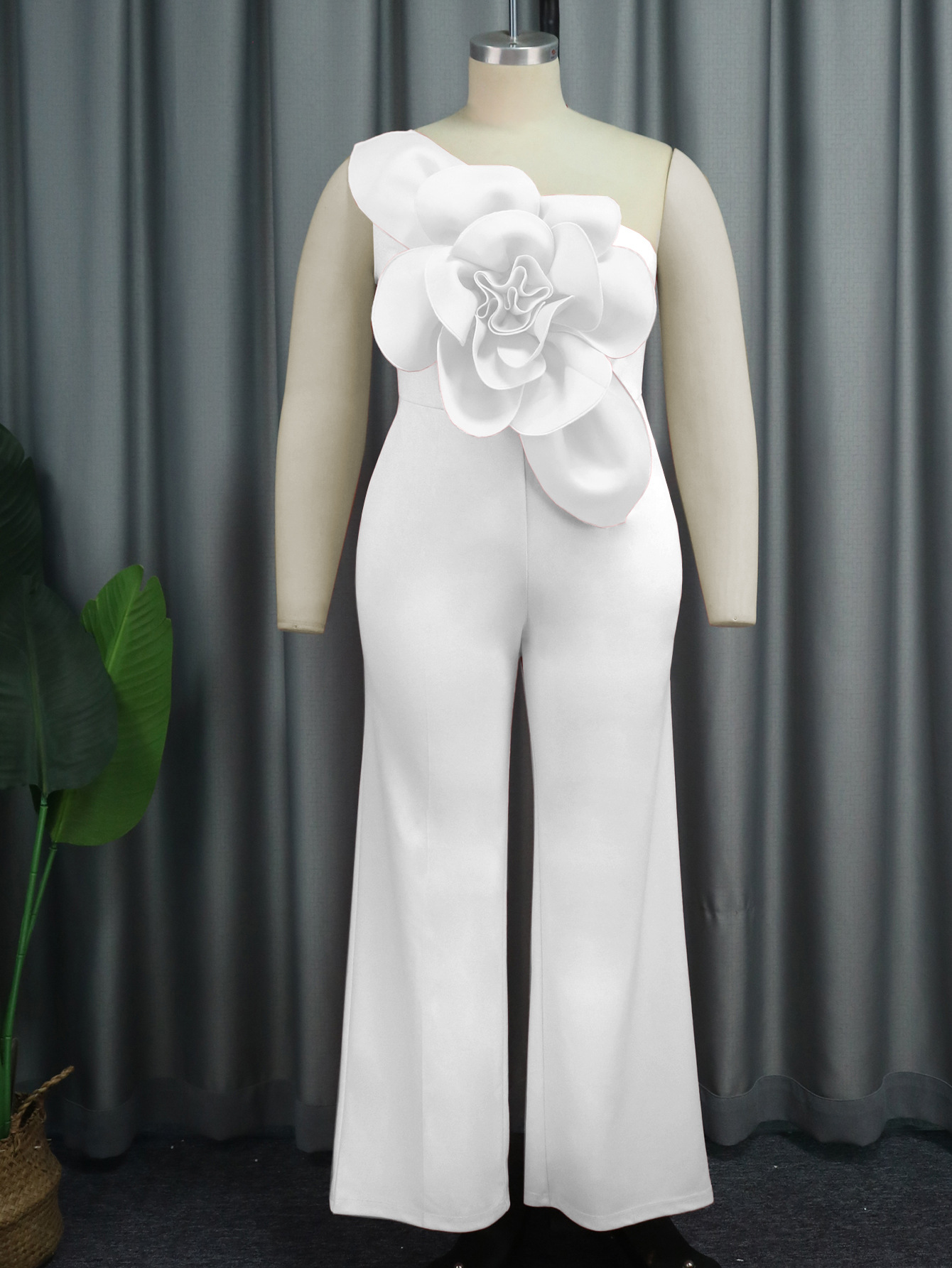 Plus-Sizes  Elegant Formal Jumpsuit with 3D Flower Detail AM030218	-UGENA FASHION