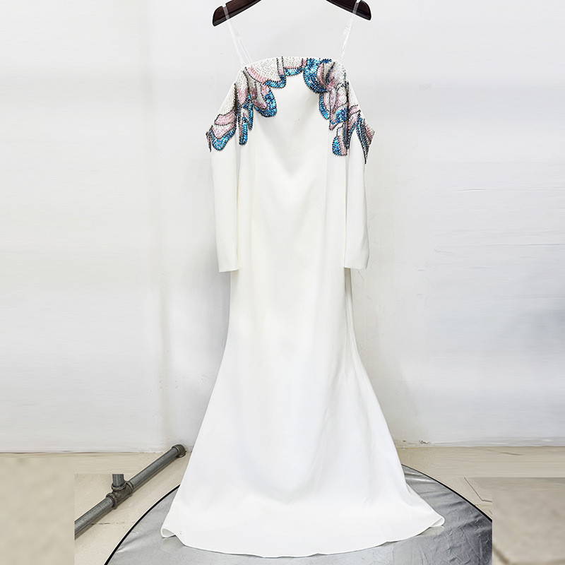 Elegant Off-the-Shoulder Mermaid Evening Gown - Long Sleeve White Formal Dress with Floral Sequin Appliqué 9100