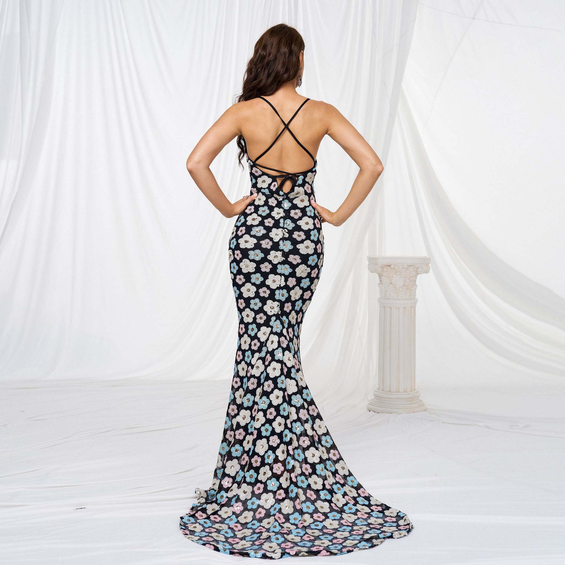 Floral Sequin Mermaid Gown with Crisscross Open Back - Elegant V-Neck Prom Dress rj11061