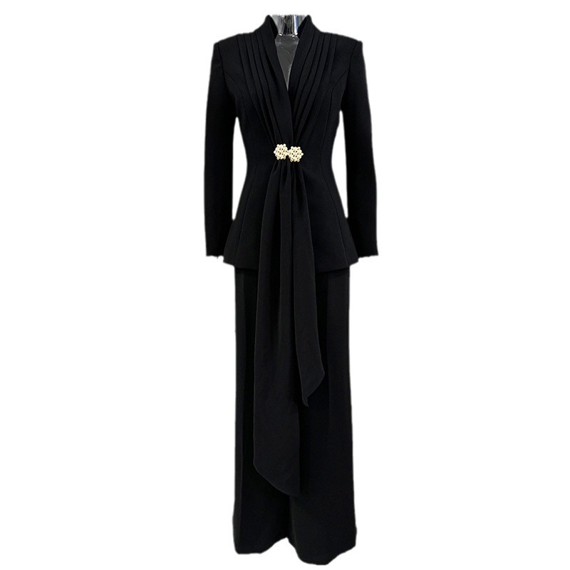 Luxurious Women's Black Evening Suit Set - Pleated Cinch-Waist Blazer with Jeweled Brooch & Wide-Leg Trousers - Elegant 2-Piece Formal Gown Alternative for Galas 2901