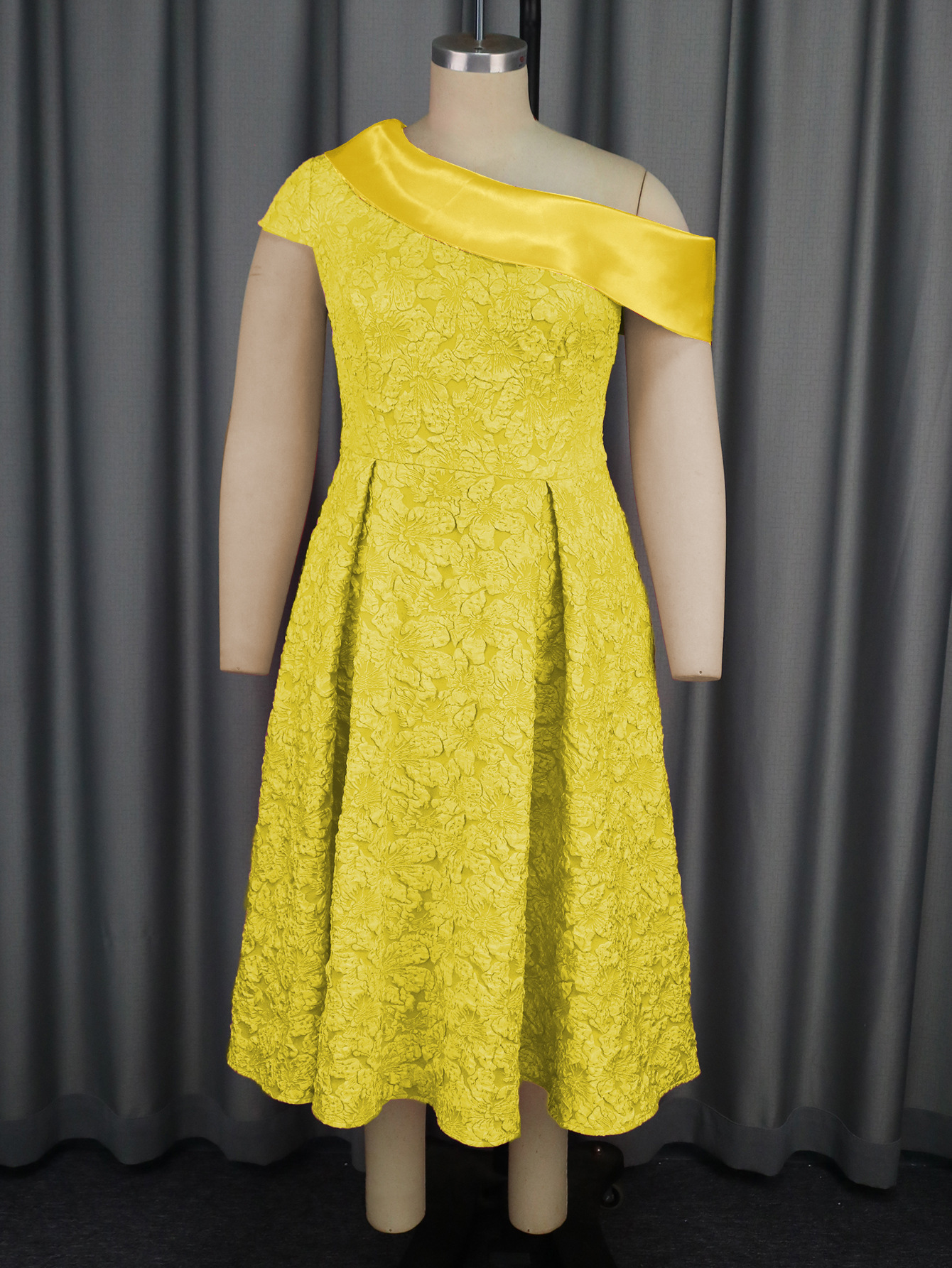 Plus-Sizes  One-Shoulder A-Line Cocktail Dress - Formal Wear AM040830	-UGENA FASHION
