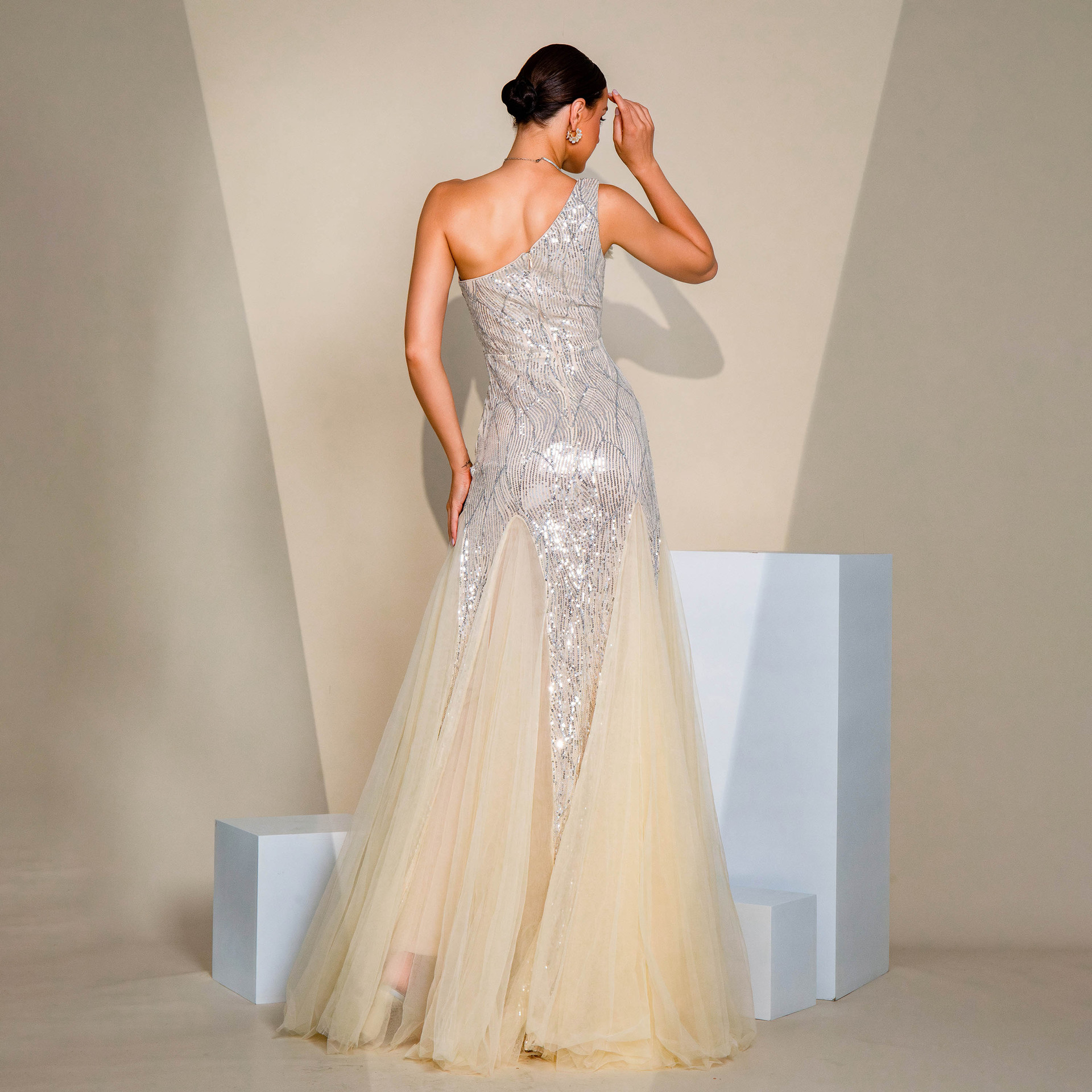 Elegant One Shoulder Sequin Mermaid Evening Gown - Formal Prom & Wedding Guest Dress rh31195