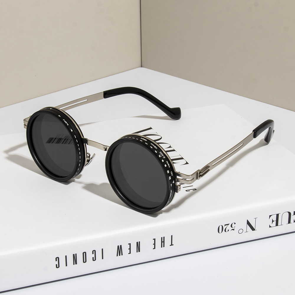 UV-proof sunglasses. 7-layer sun protection technology, 3 times stronger than ordinary sunglasses