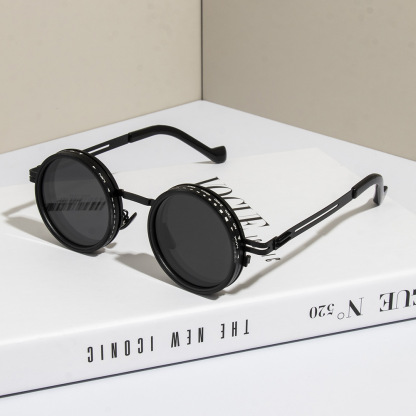 UV-proof sunglasses. 7-layer sun protection technology, 3 times stronger than ordinary sunglasses