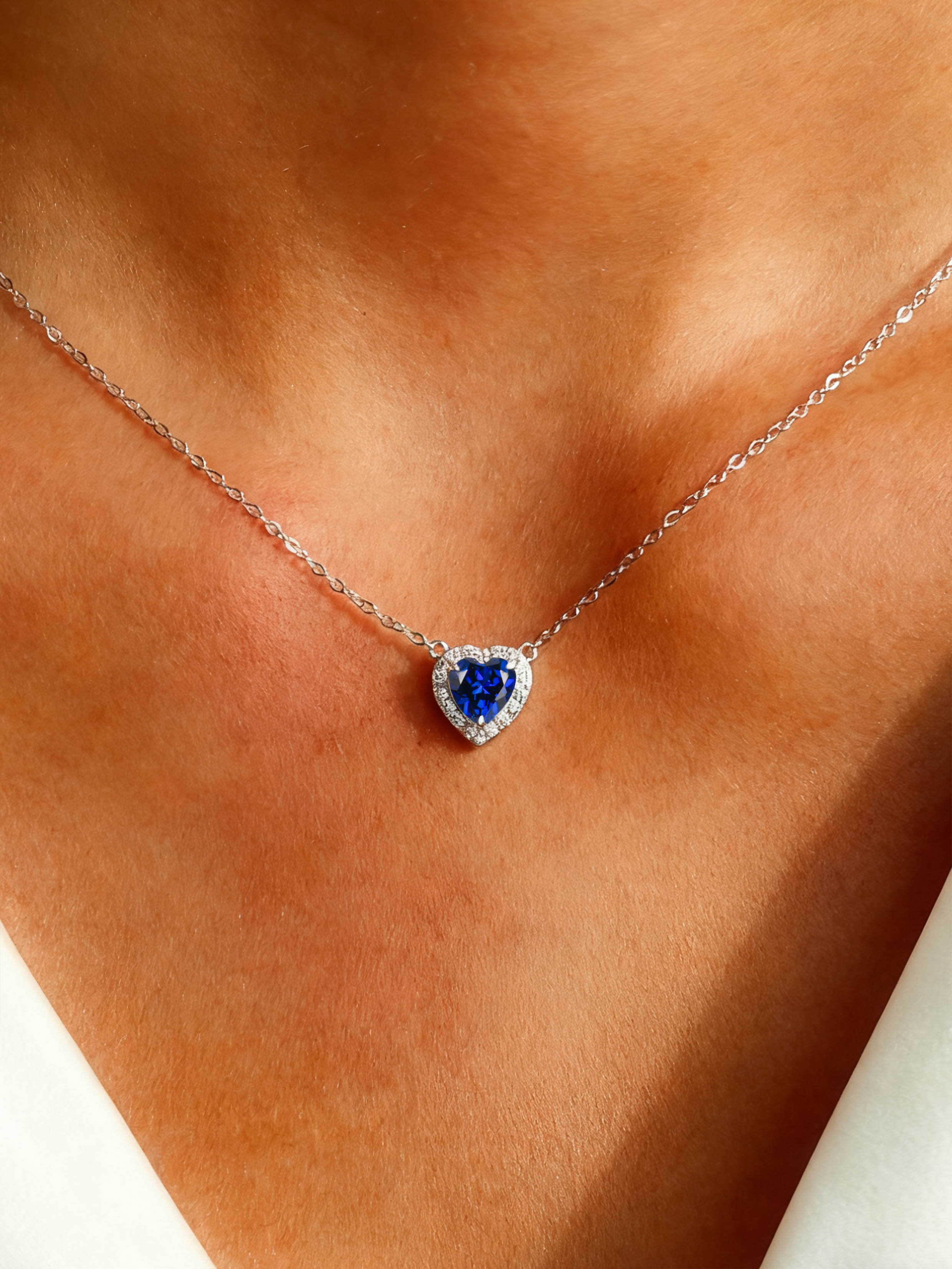 Heart brilliant cut Sapphire Necklace -  Vivid Heart Treasures