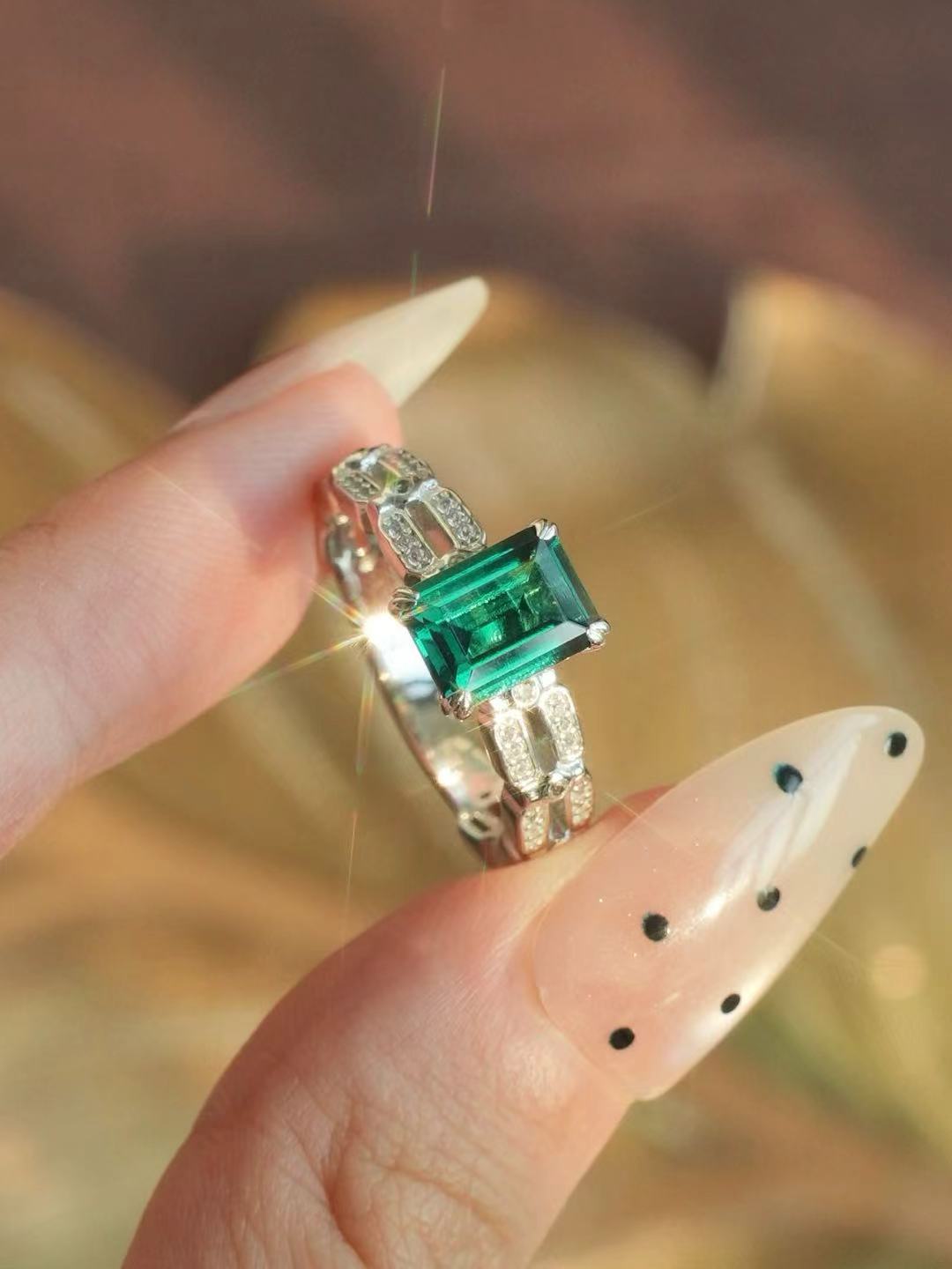 Emerald Brilliant Cut Emerald Ring - Verdant Poise