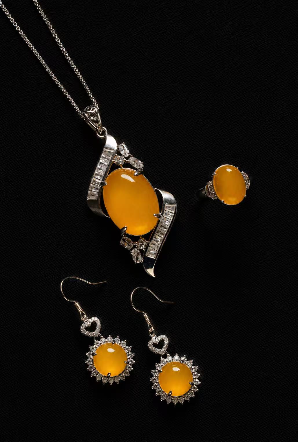 Agate Necklace-Radiant Dawn Series