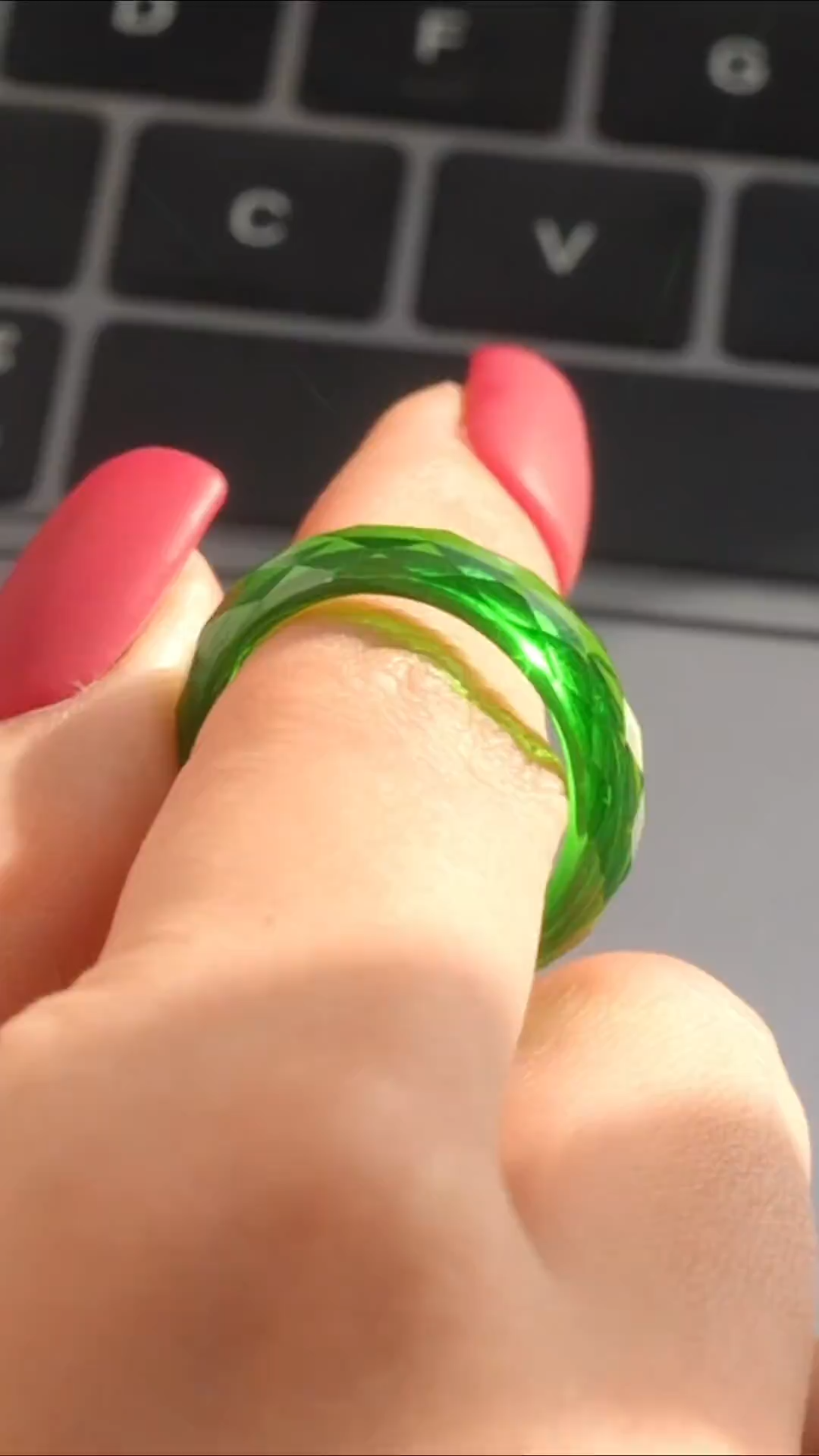 360-Degree Faceted Tsavorite Ring