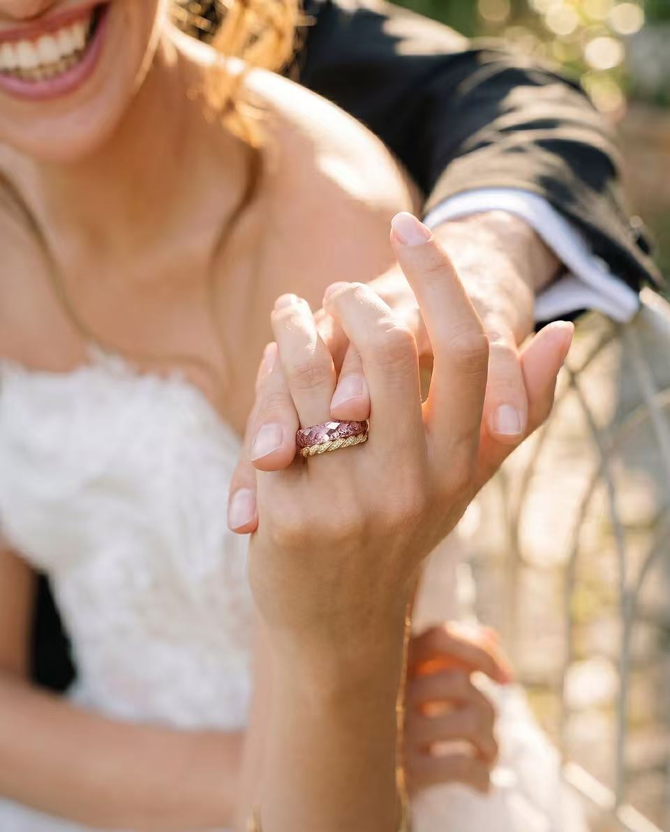 360-Degree Faceted Moissanite Ring - Sakura Pink