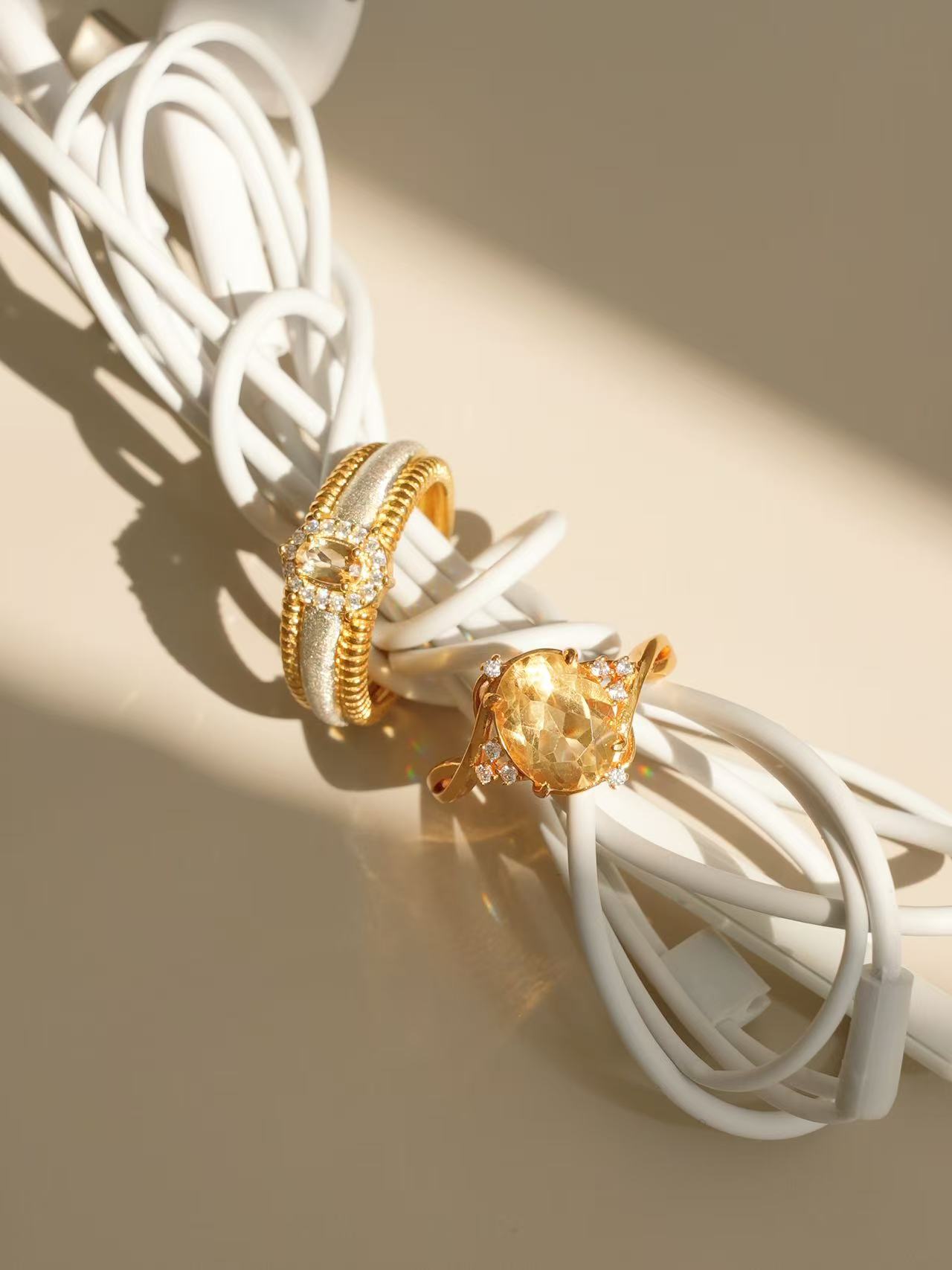 Oval Brilliant Cut Citrine - Woven Light