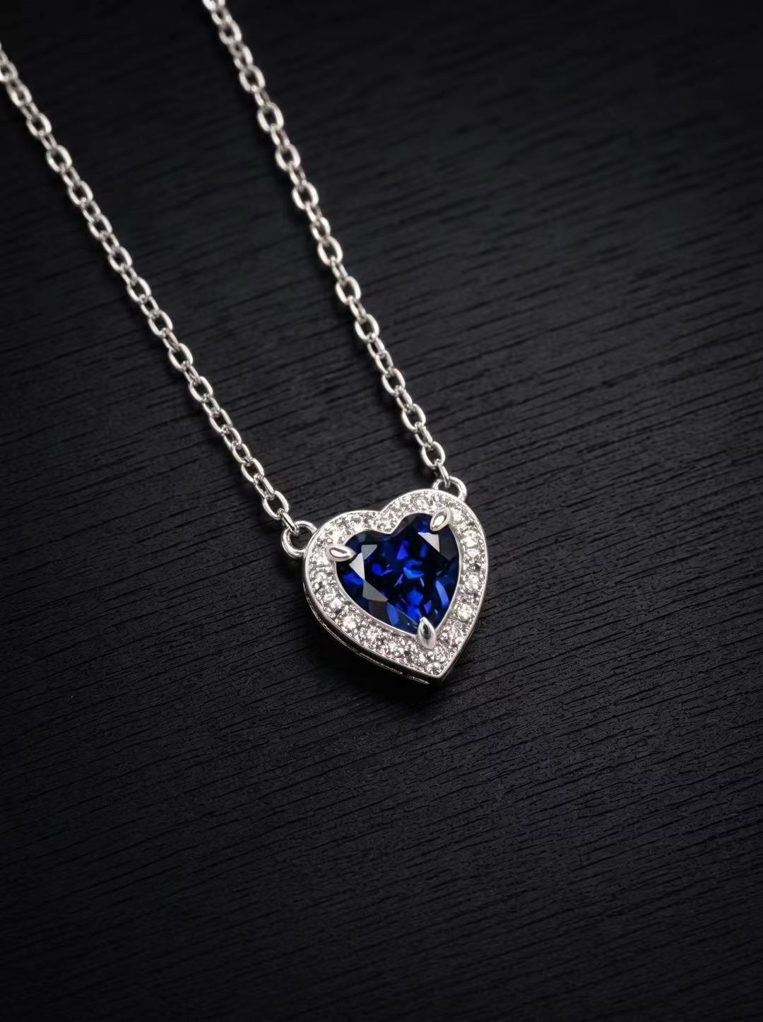 Sapphire-Heart Brilliant Cut Necklace-Vivid Heart Treasures