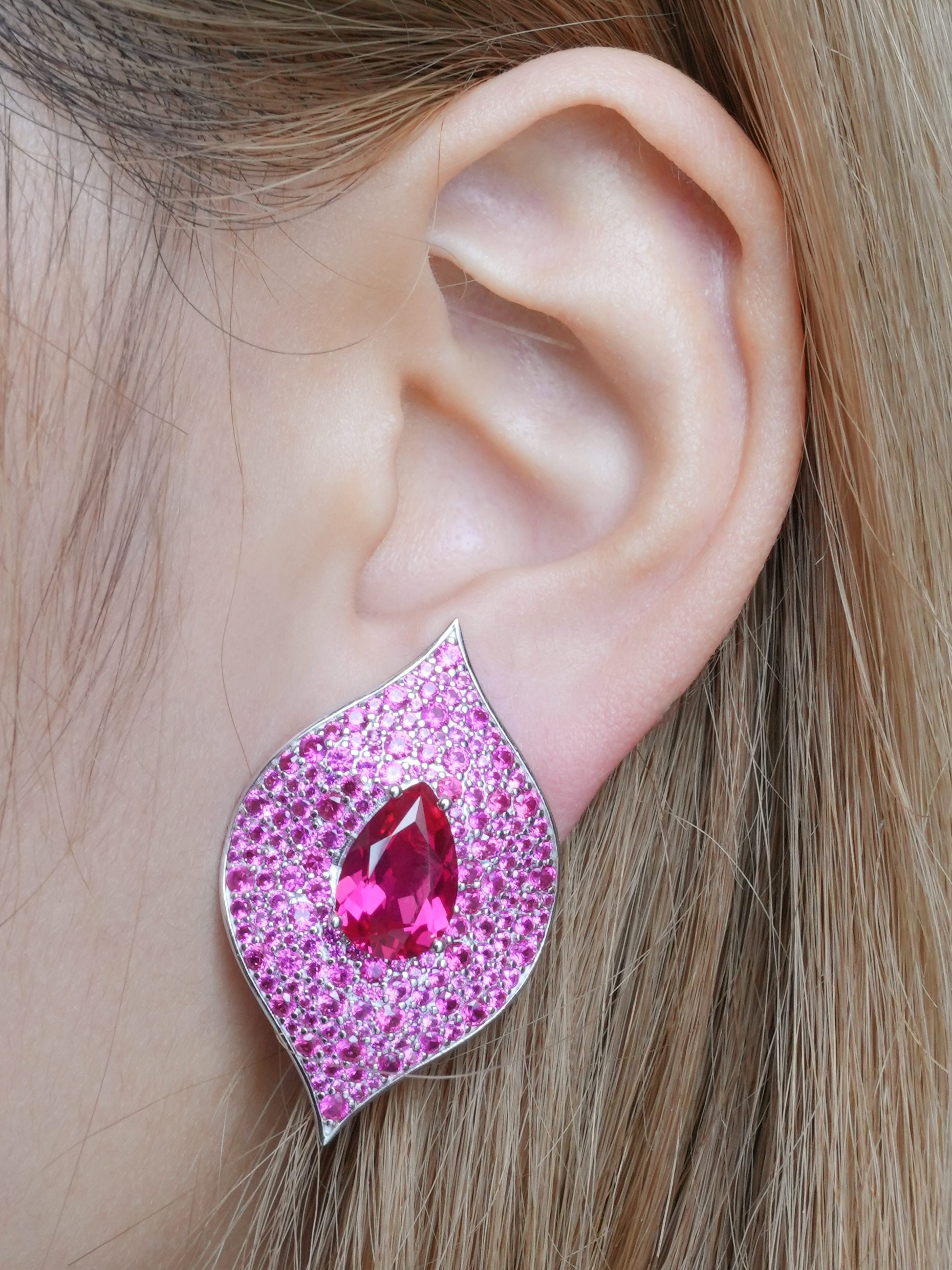 Crimson Pout Sparklers