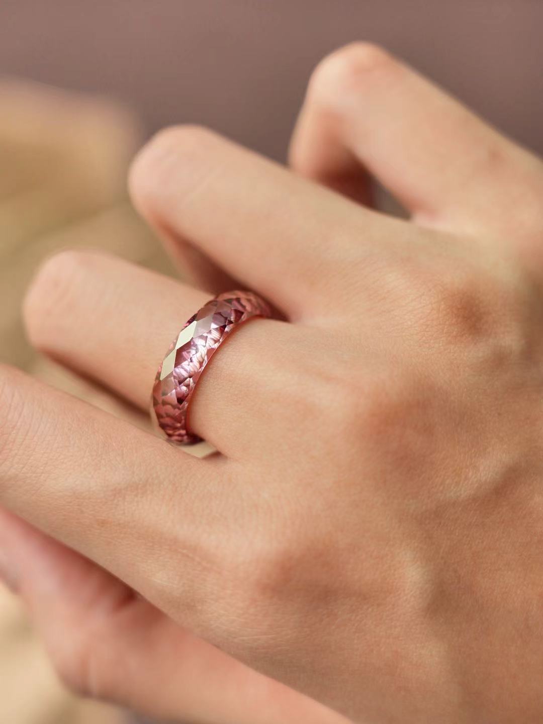 360-Degree Faceted Moissanite Ring - Cherry Blossom Pink