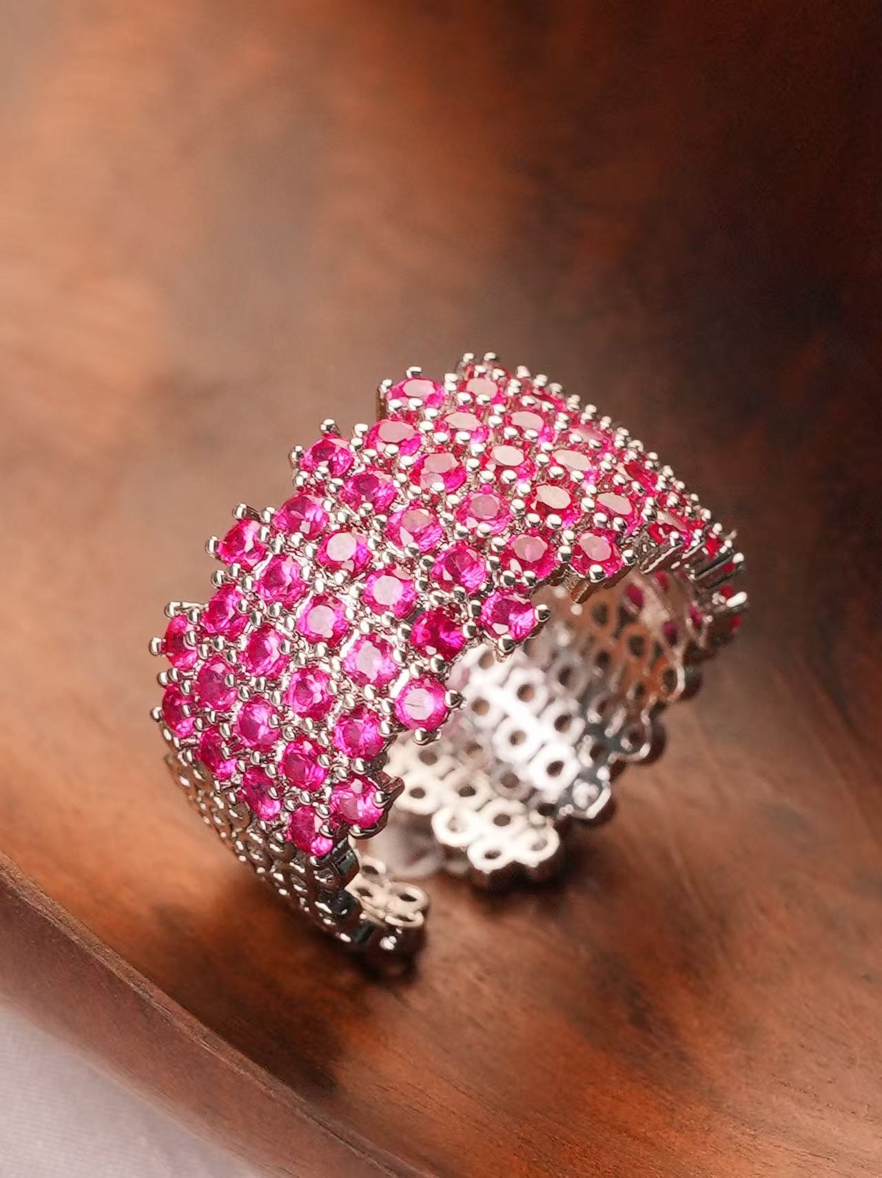Round Brilliant Cut Ruby/Sapphire Ring - Astral Weave