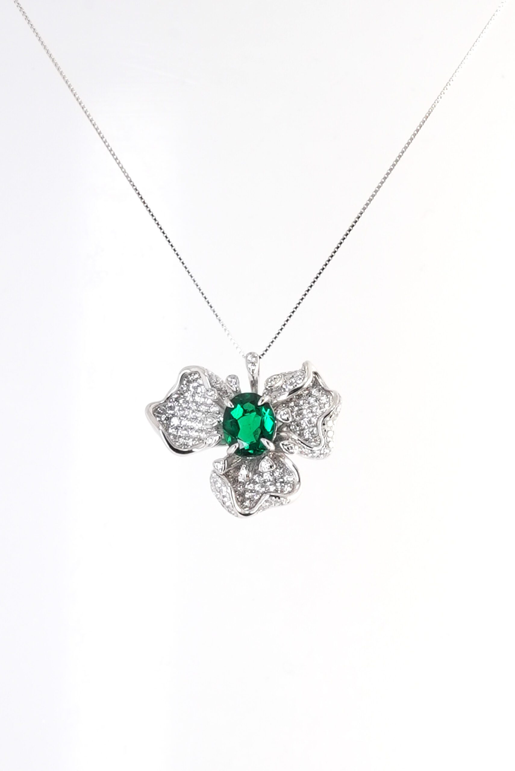 rhyme Floral Necklace