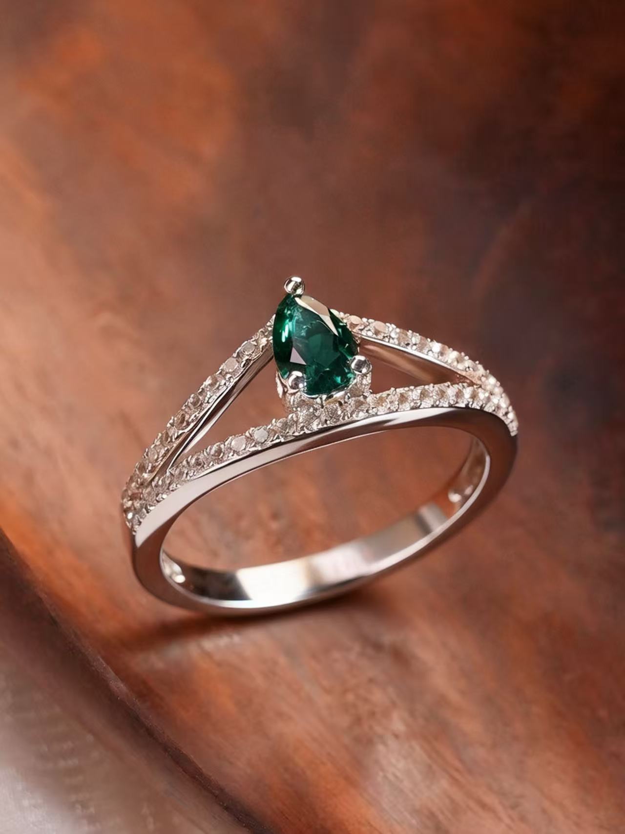 Pear Brilliant Cut Emerald Ring - Crowned Romance