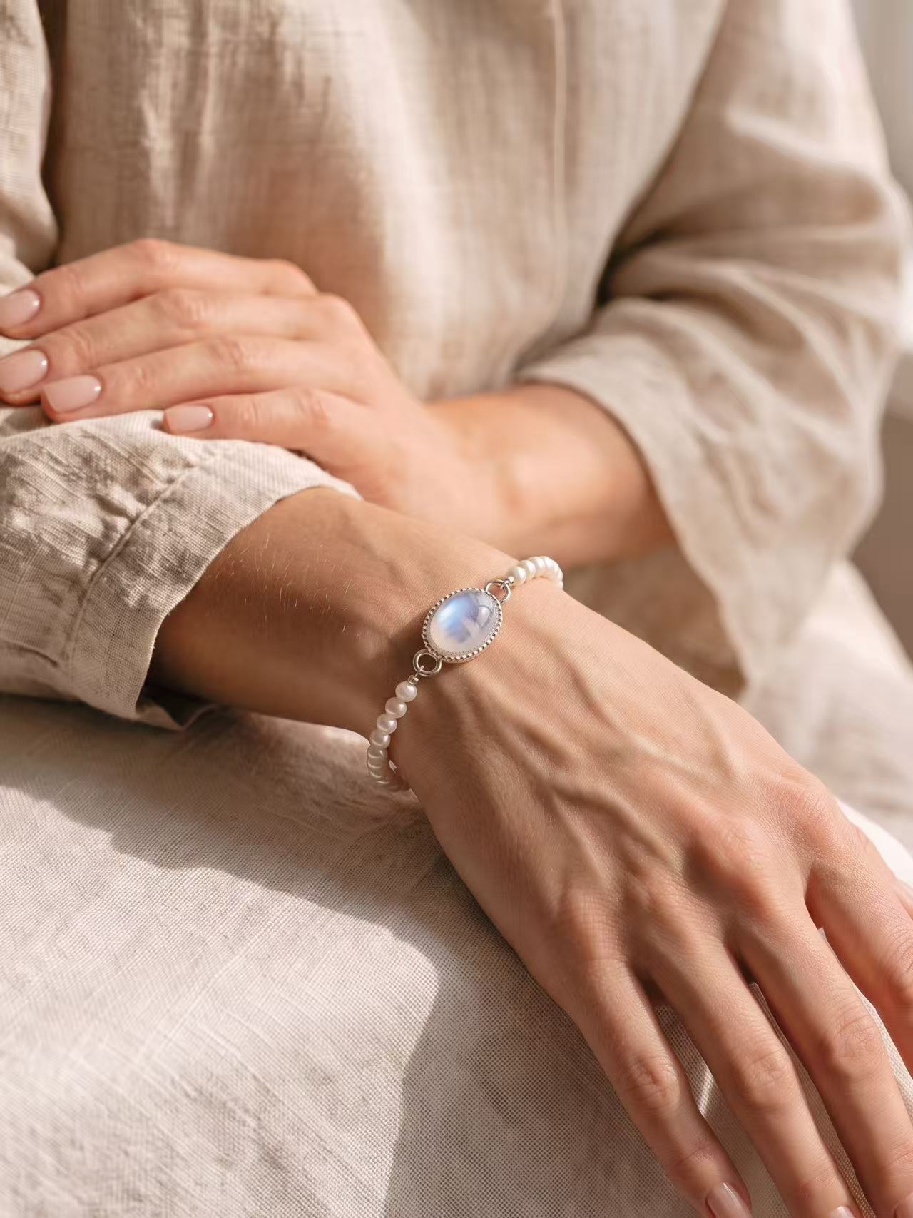 Moonstone Pearl Bracelet‑ Moon Glow