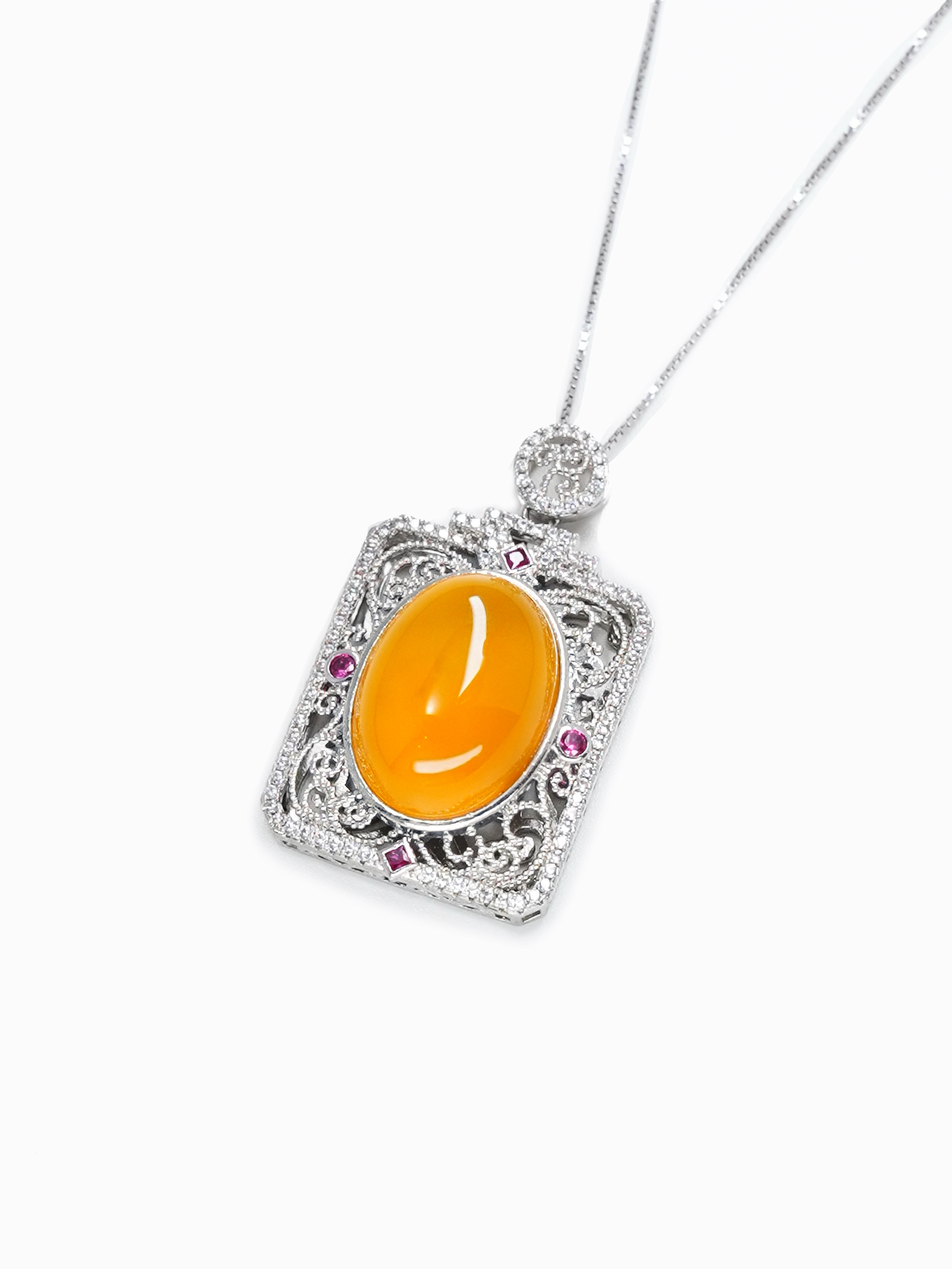 Solar Jewel - Chalcedony